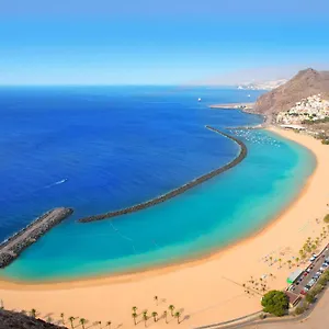 211-los-cristianos-first-sea-line-swimming-pool.in-canary-islands.com/