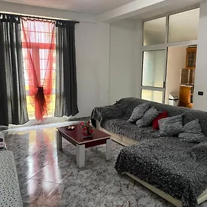  Appartement Tirana Apartment Albanië